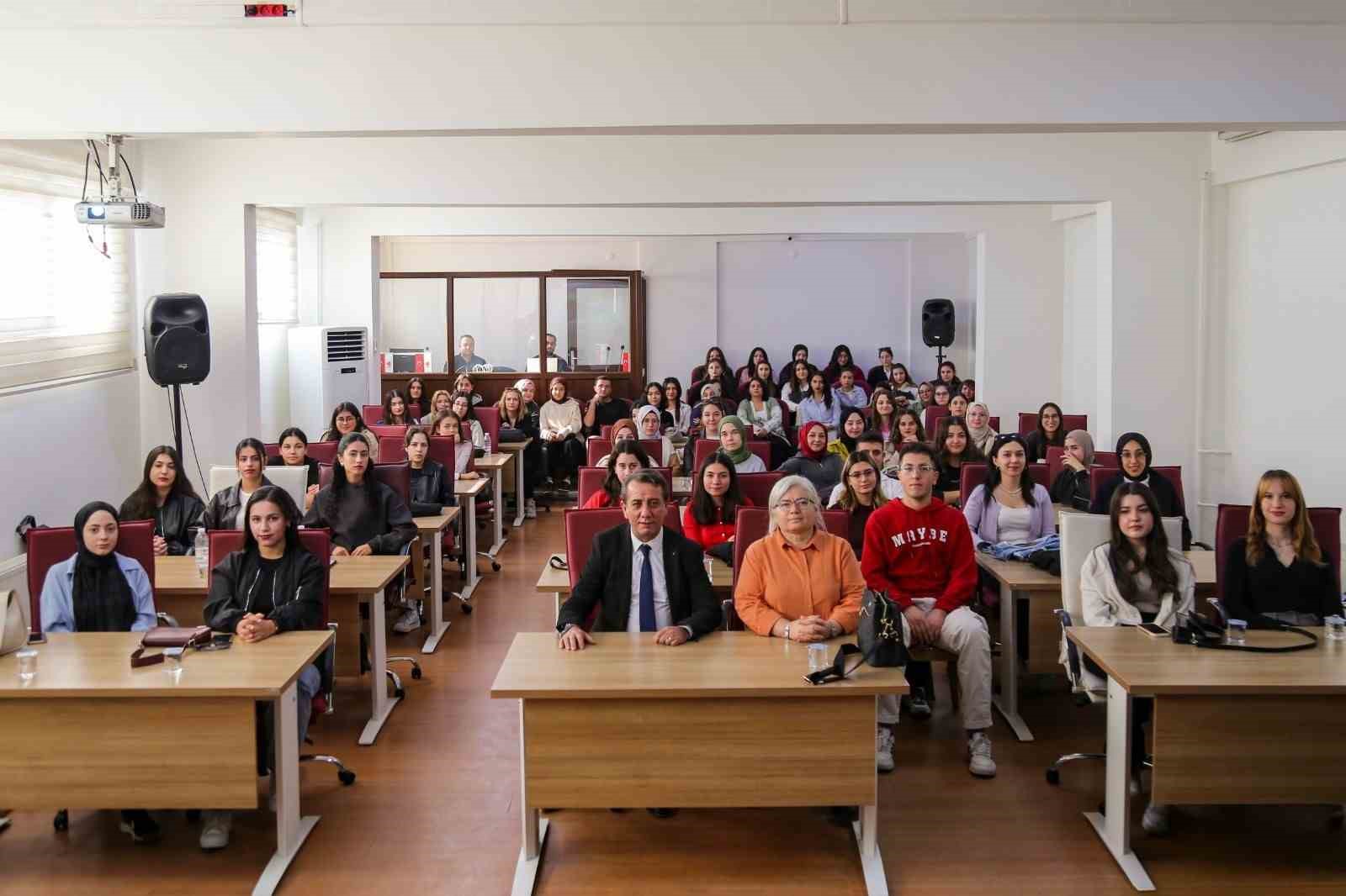 Efeler Belediyesi Universiteli Gencleri Agirladi Dce5Ece2D7B2561Be3Fef1C417F2B901