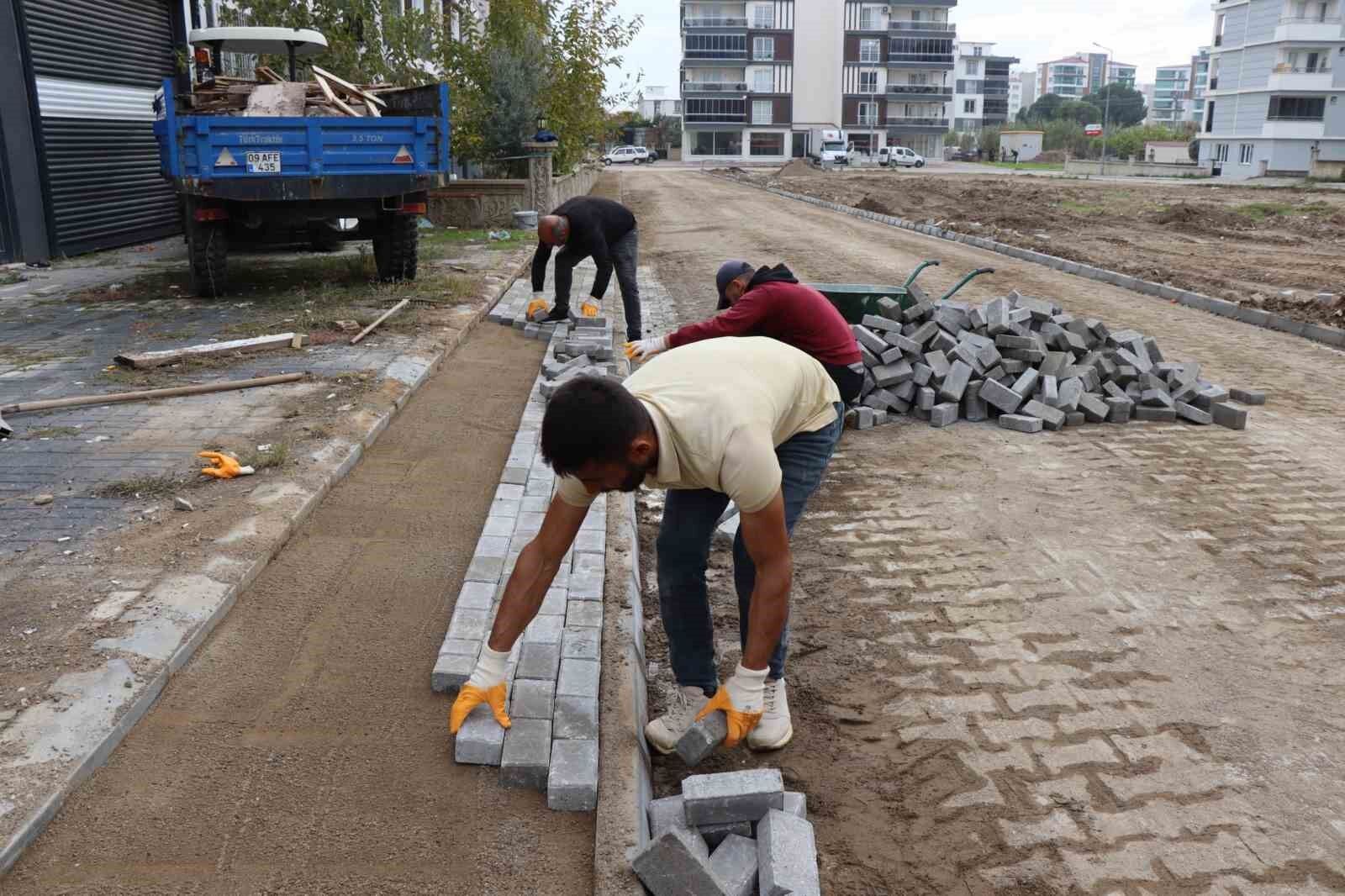 Nazillide Yol Calismalari Devam Ediyor 965F5Abbdd0B3A5B4A793D53595F48A3