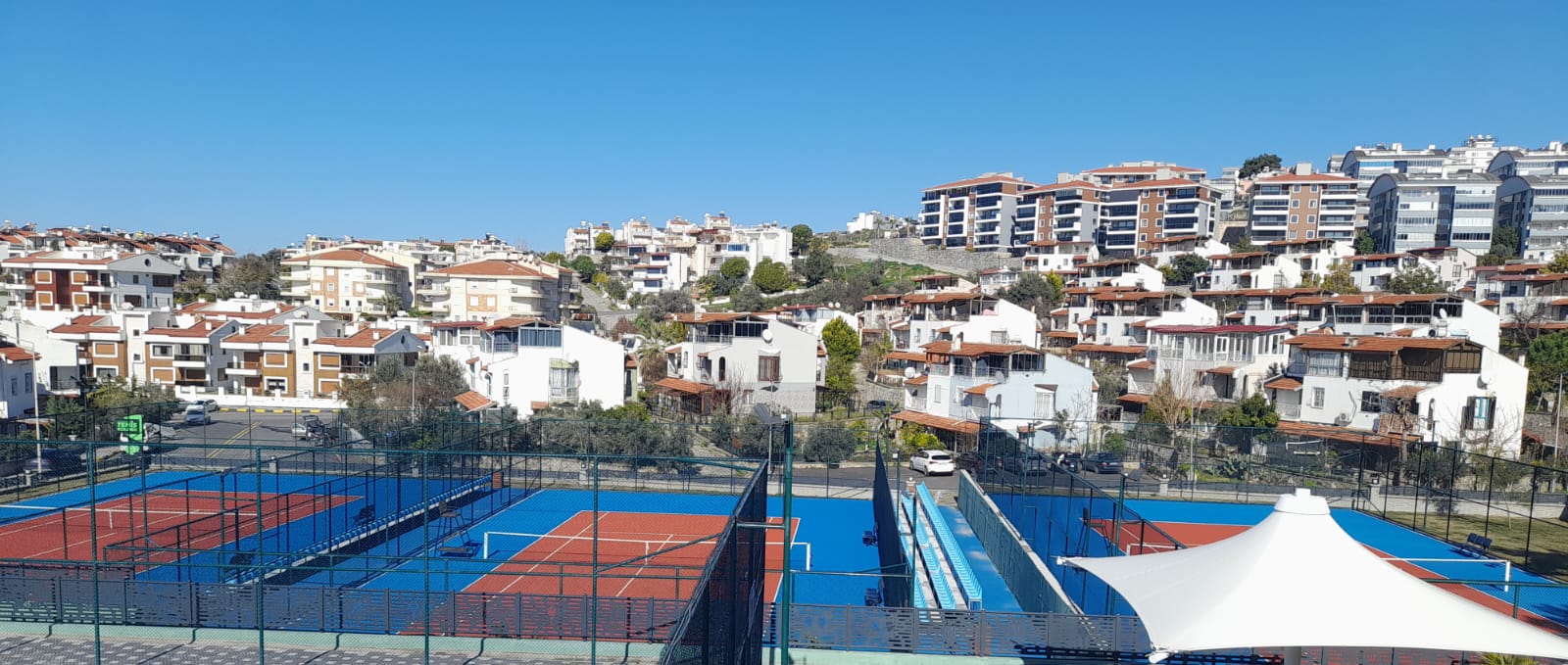 Kusadasi Tenis Kulubu Tenis Severlere Kapilarini Acti 539273 1433C7883368Dab13Affc417515F19A9