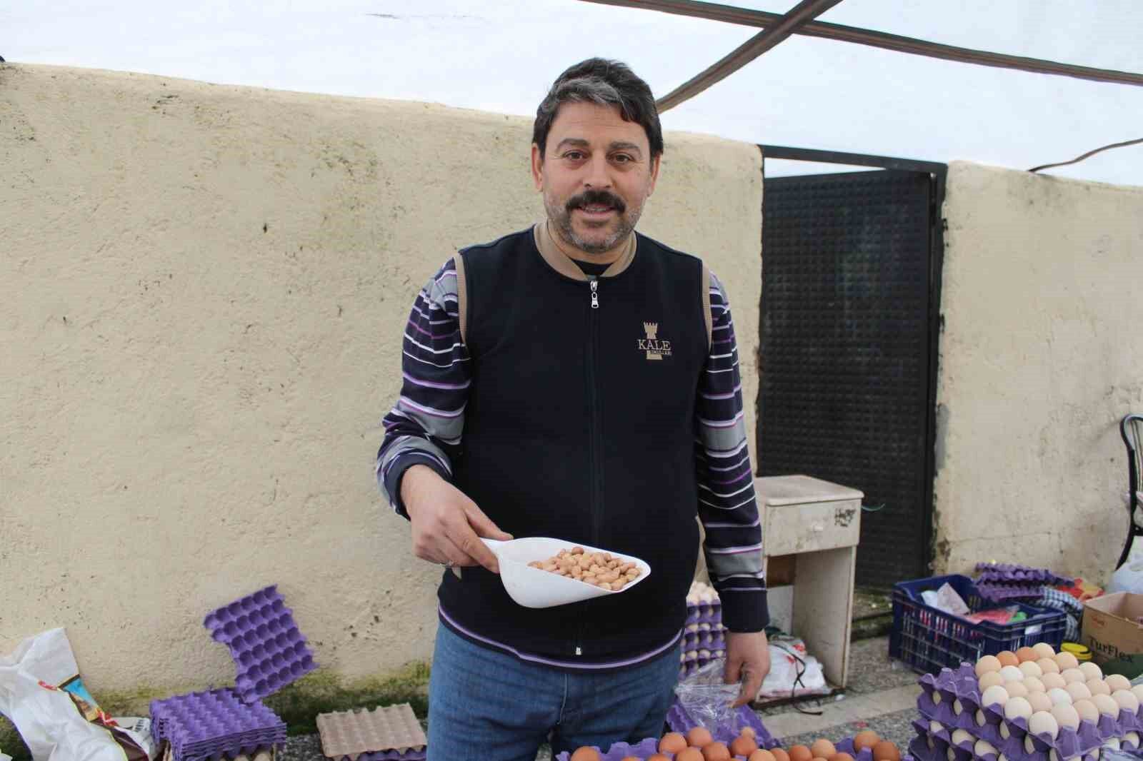 Aydinli Pazarci Izinsiz Tadimdan Sikayetini Hazirladigi Etiket Ile Dile Getiriyor 7A66F89Caddf064C662C5567Fbef8622