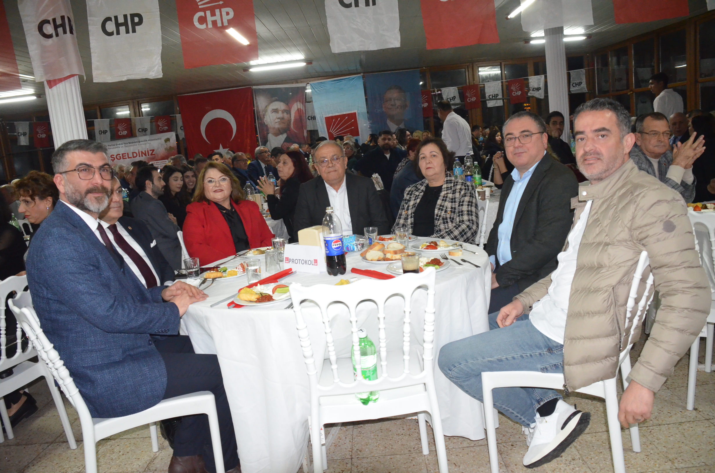 Didim Chp Orgutu Dayanisma Yemegine Bulustu 544674 842Cb73A8F8059E2F7Cffc0967Fbc3F5