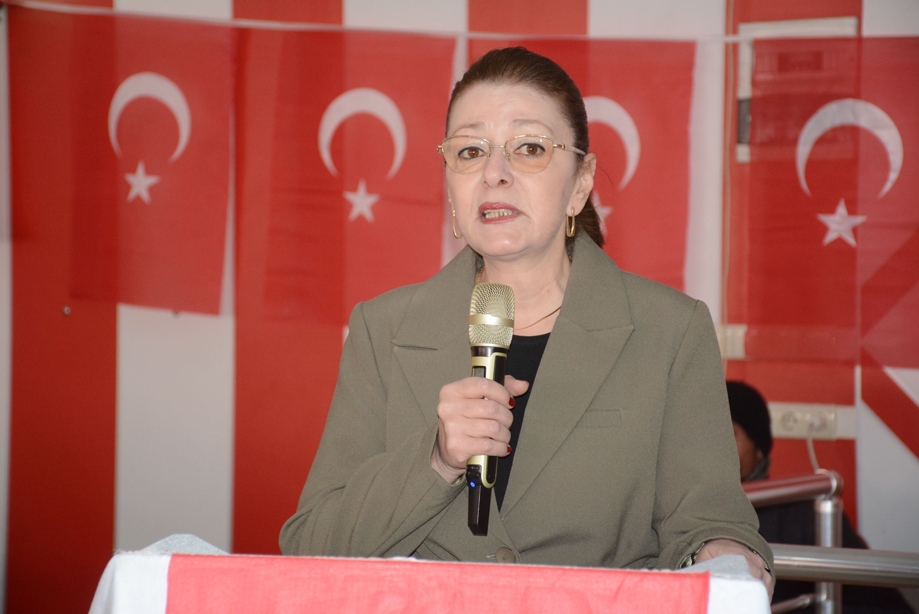 Iyi Partiden Siddetle Mucadele Paneli 546364 4E2B4314Ad6Edaf1227Cf652Ecb3905B