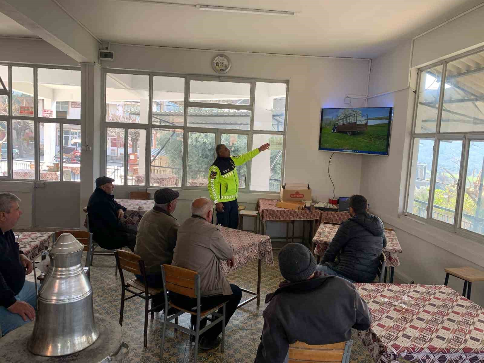 Jandarmadan Traktor Suruculerine Bilgilendirme 137Ad0A6Fd863C5A34F7Fc5778D5598F