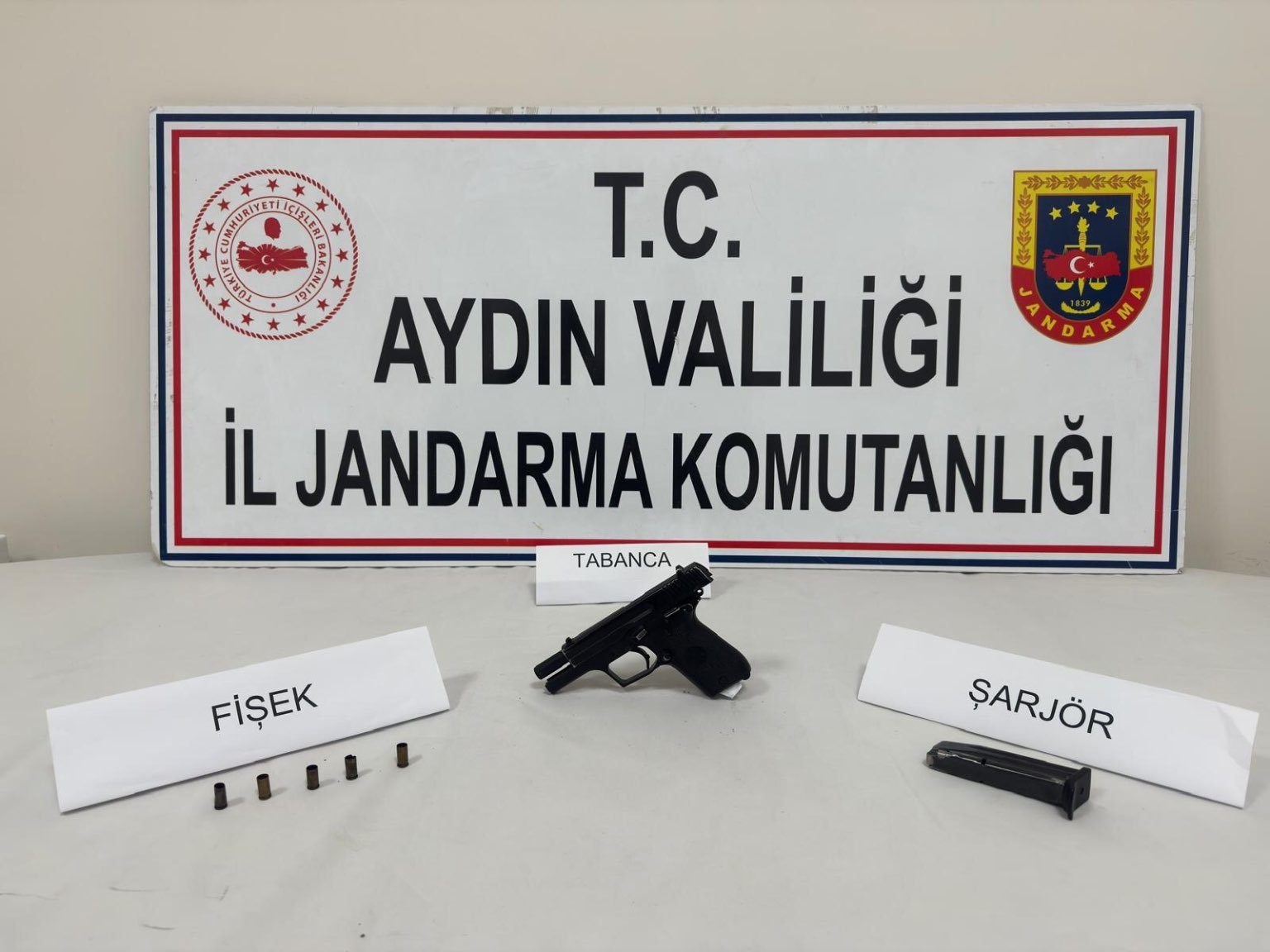 Kocarlida Havaya Ates Acan Sahis Yakalandi C868A9B25Afd83Be493Ff8F217Fd4B78