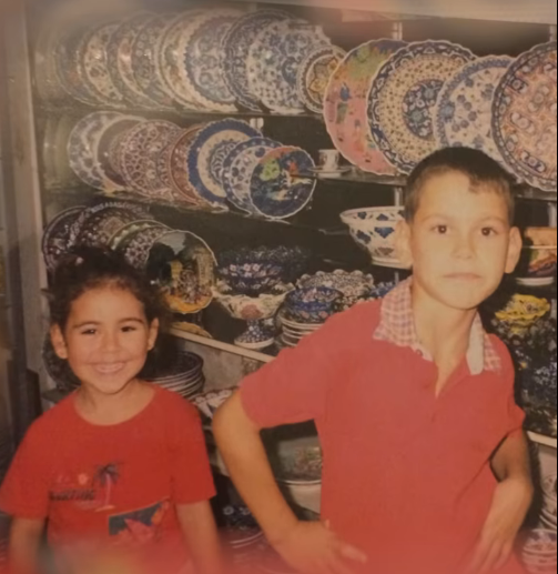 Kusadasinda Haliciliktan New York Borsasina Uzanan Basari Oykusu 548267 63C2Ab627B5Ec003De4Cbb048F24F5B8