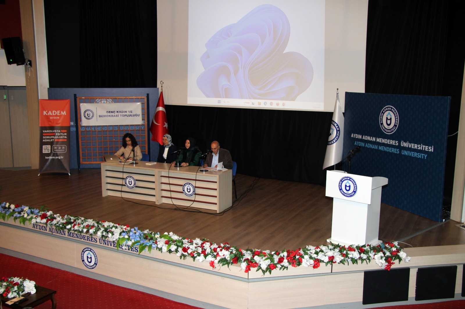 Adude Kadinlara Ozel Panel 550173 7A06D9Ab308139858Cbad8F8E159F9Bb