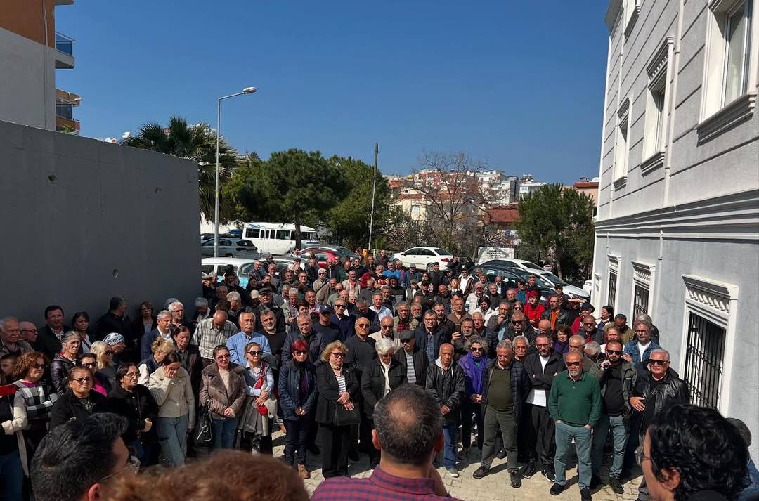 Alevilere Yonelik Saldirilara Kusadasi Cemevinden Sert Tepki 550665 E439A8D7Be048Aa2373Fc01E113E8Eb6