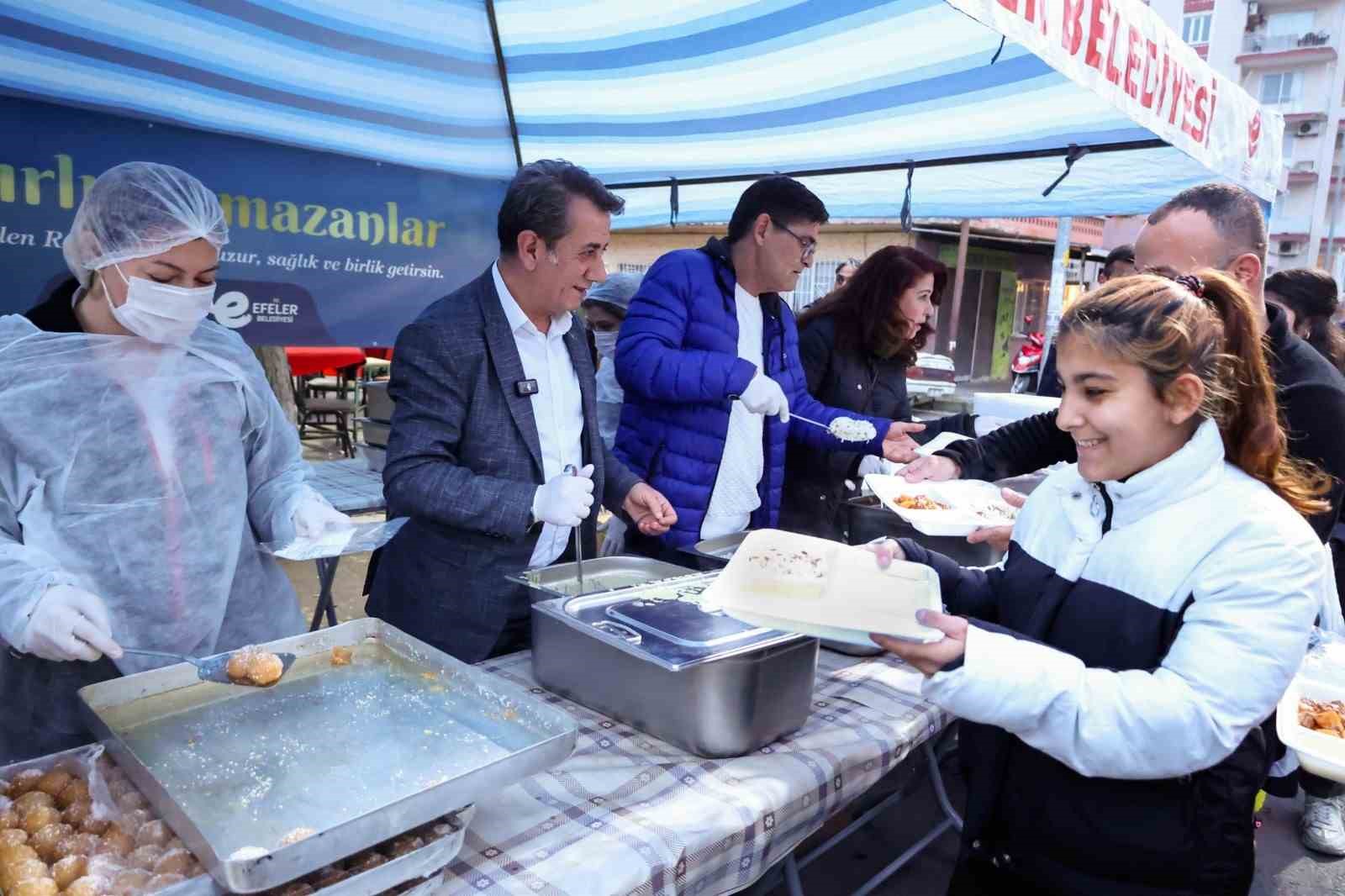 Baskan Yetiskin Iftar Sofrasinda Vatandaslarla Bulustu 2A5C8783541D8Ed51C1Ad8Ba2E33A2B2