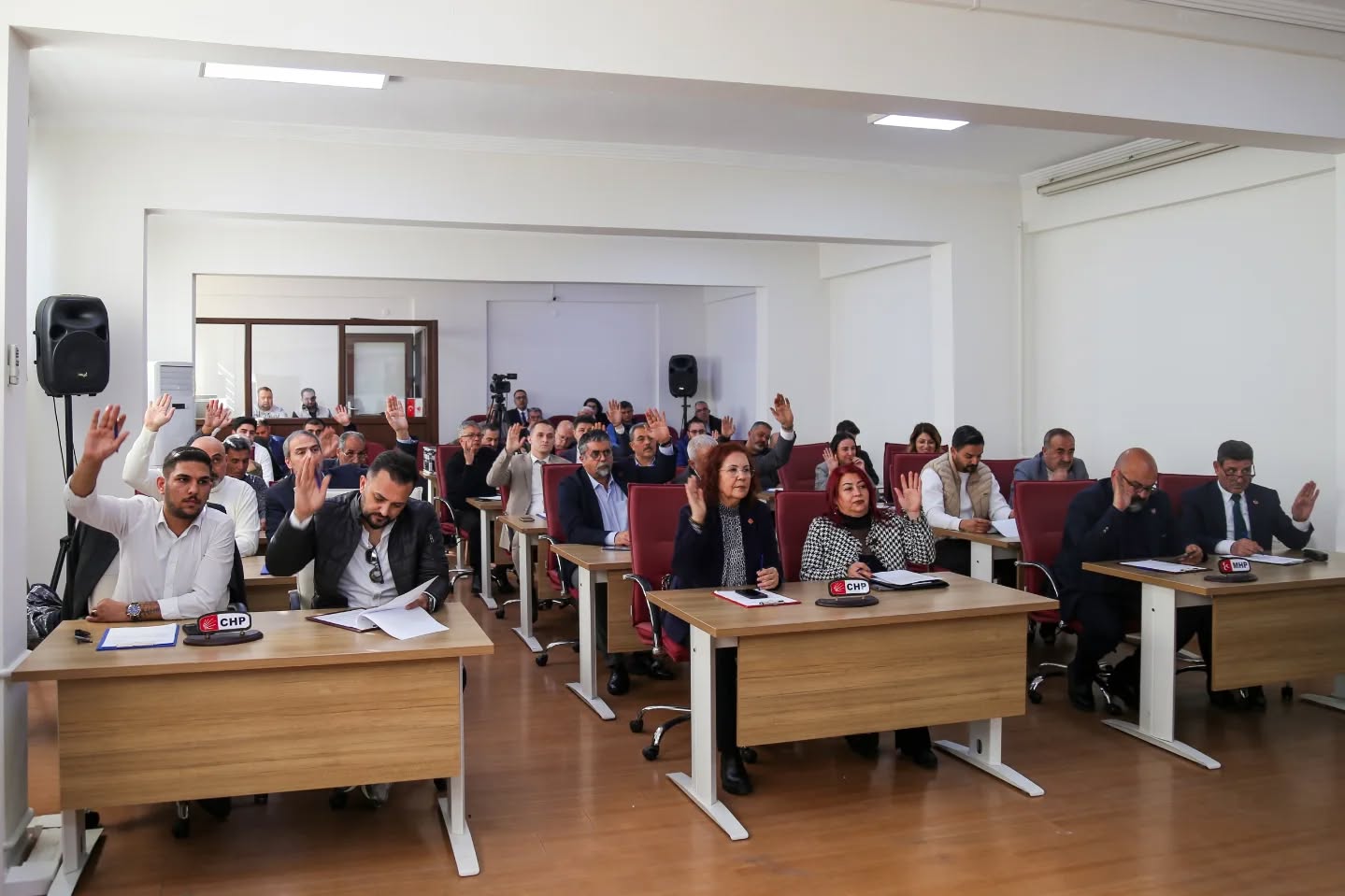 Efeler Belediye Meclisi Toplandi 549873 58191673Aae315D7019998Eea04Aad81-1