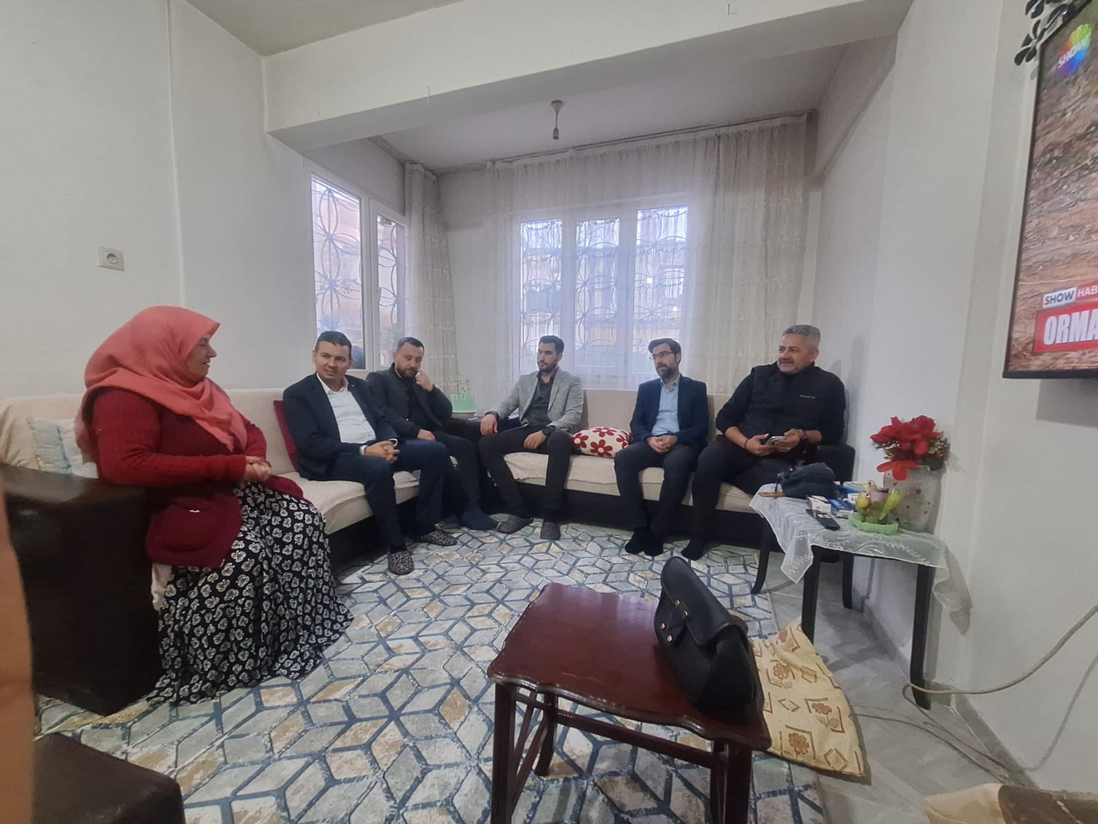 Kusadasi Ak Parti Ramazanda Gonullere Dokunmayi Surduruyor 551709 04808Ff0D5F9663Da5089183Bd371629