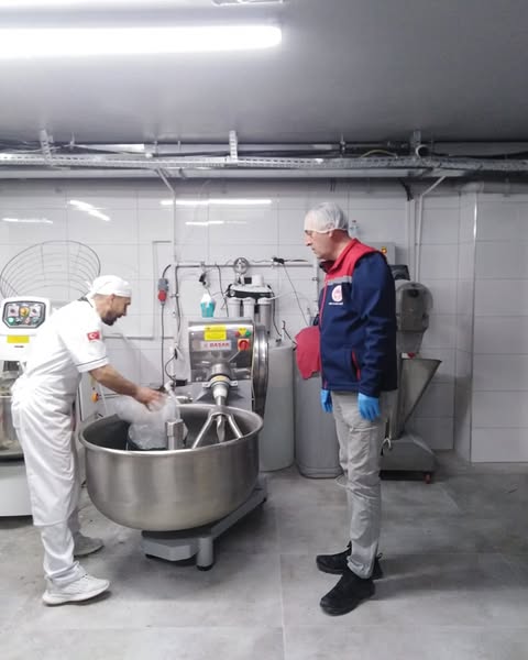 Kusadasinda Gida Guvenilirligi Mercek Altinda 549211 6Af1E20Eb24Ee32830Ac177C8555F00D