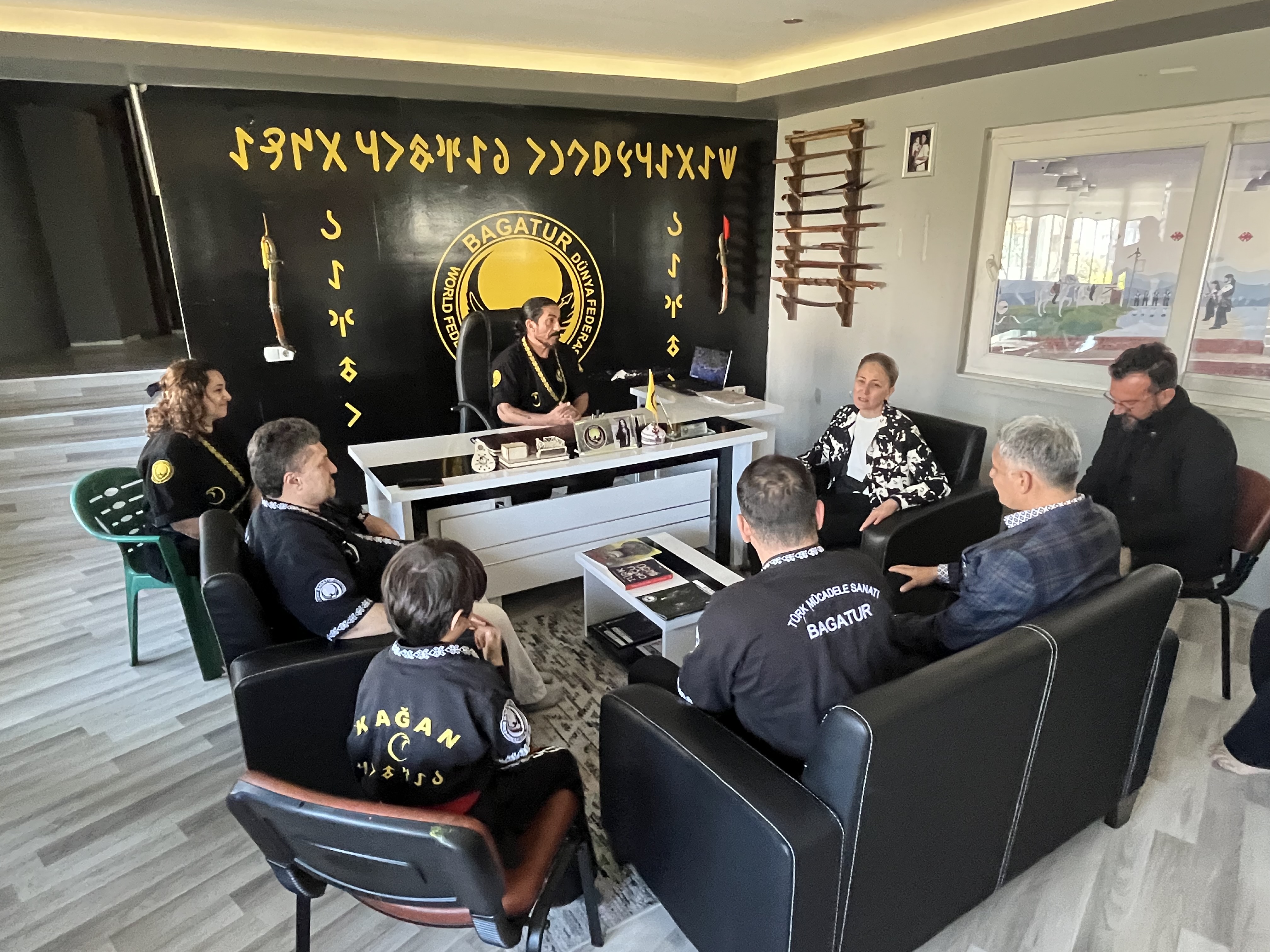 Nazilli Kaymakami Kan Bagatur Dunya Federasyonunu Ziyaret Etti 550969 Ac6D9424B9Cc1972925645F58D71Ba02