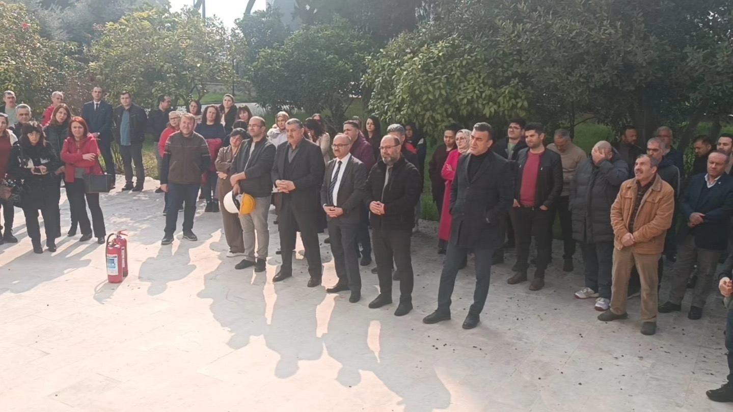 Ogrenme Sirasi Egitimcilerde Nazillide Yangin Semineri 548933 284D03Dfeb73788E59Cf1A9Cba85E816