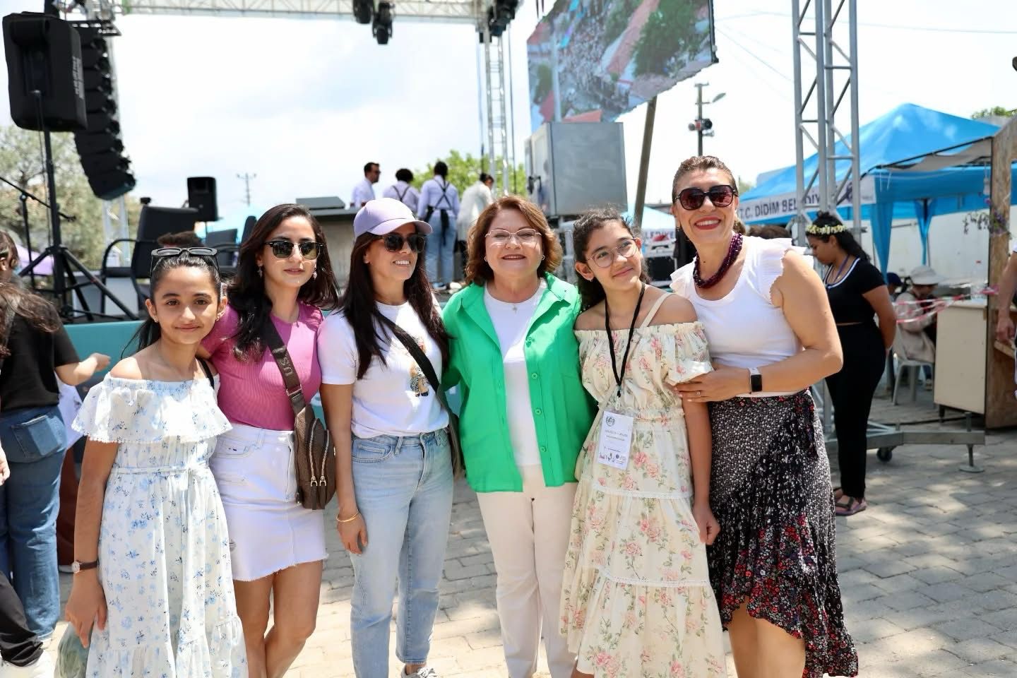 Didim Ege Lezzetleri Festivali 60 Bin Kisiyi Agirladi 563577 1Ab2Fbf720Ee00E3A82Ec5A04E2Bf1B0