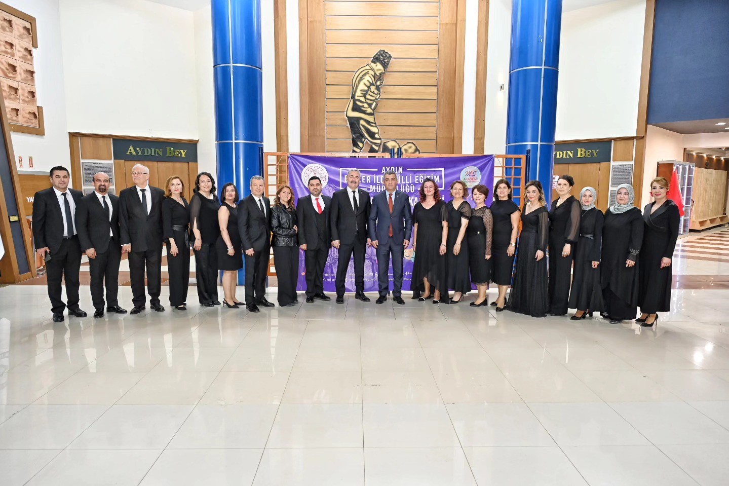Efelerde Ogretmenlerden Sanat Dolu Gece 6Dc23E941D1F8D8Beed58Eeaa07D6380