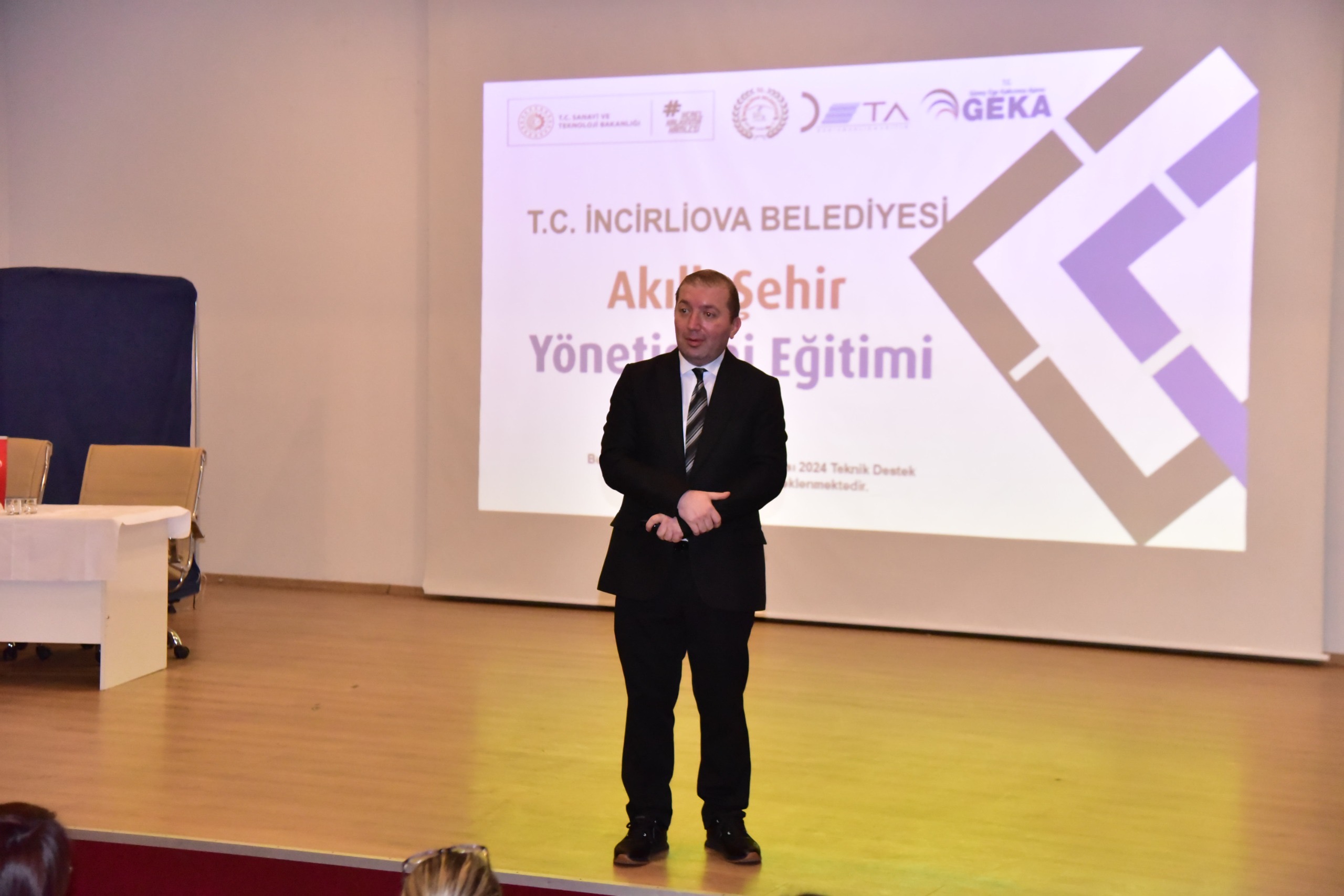Incirliova Akilli Sehir Yolunda Ilk Adimi Atti 564048 6F519F25A8177F6Caadf6338C89Cd0Bb