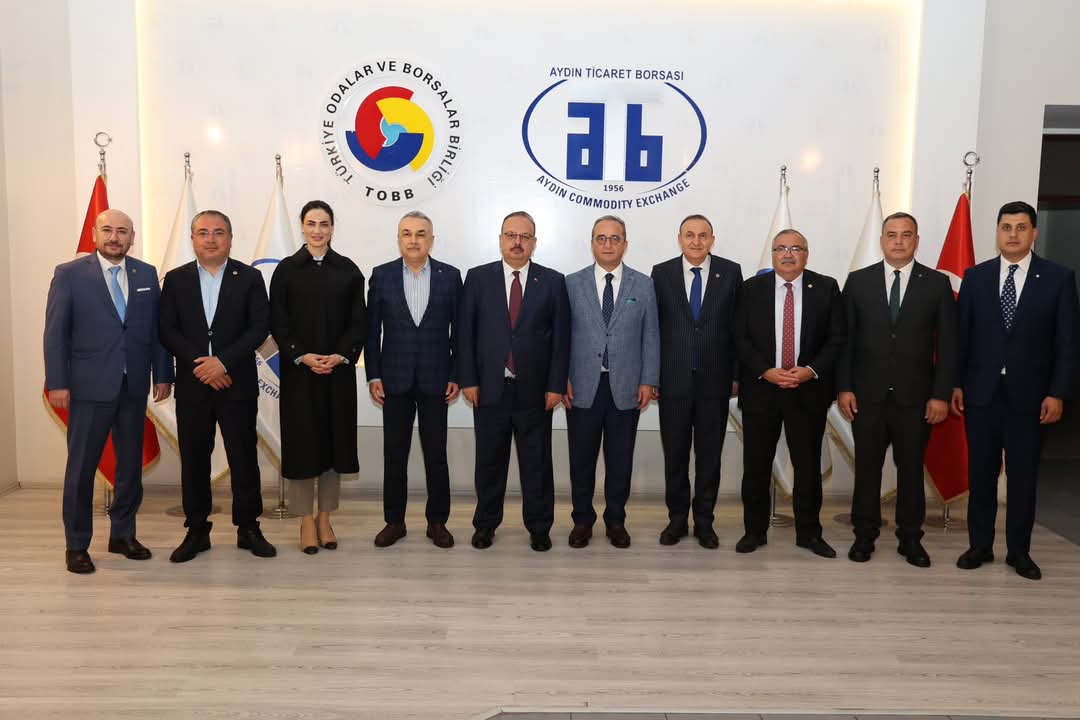 Kritik Toplanti Sonrasi Ilk Aciklama Saribas Aydini Guclu Yarinlara Tasimakta Kararliyiz 563582 D7Fe25Ba1992Ab78Bdf169E6Ed17C63B