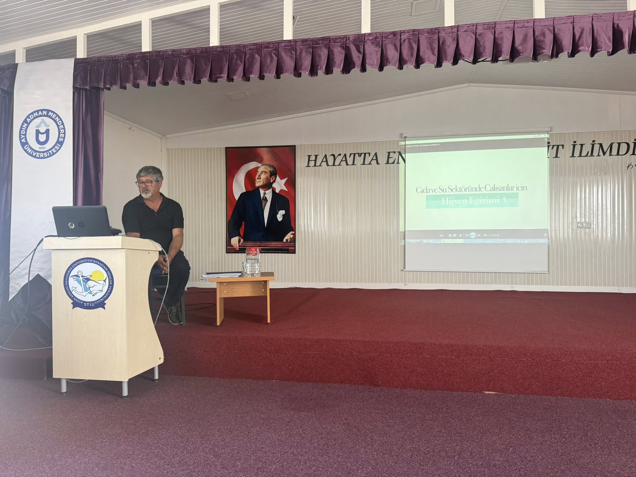 Kusadasi Adude Kariyer Egitimleri Devam Ediyor 561718 75D3C98851368318909B53Cebe8637Cb