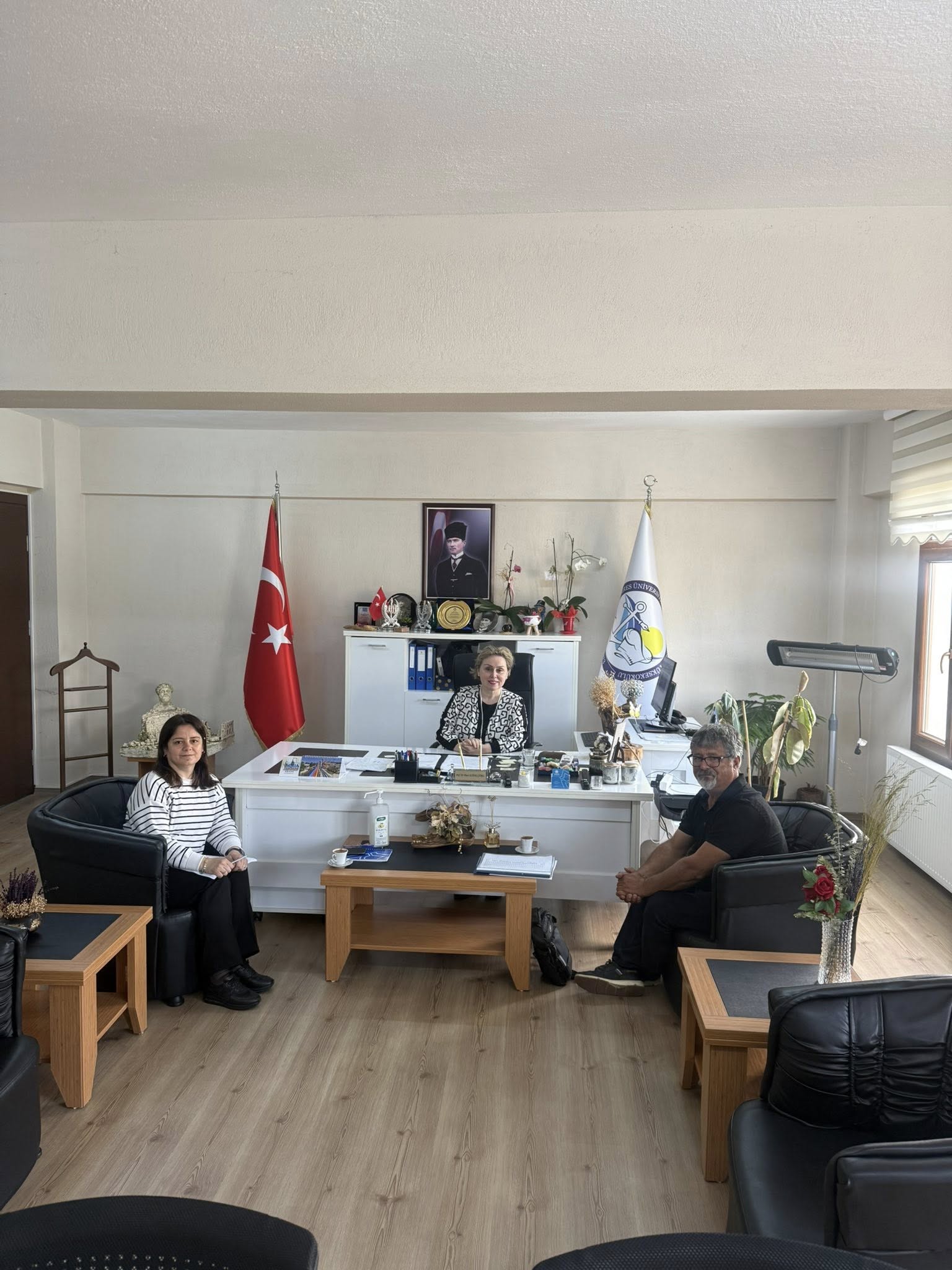 Kusadasi Adude Kariyer Egitimleri Devam Ediyor 561718 93D32Fbcbb6Eda3C33B7B2Ed4Ae80667