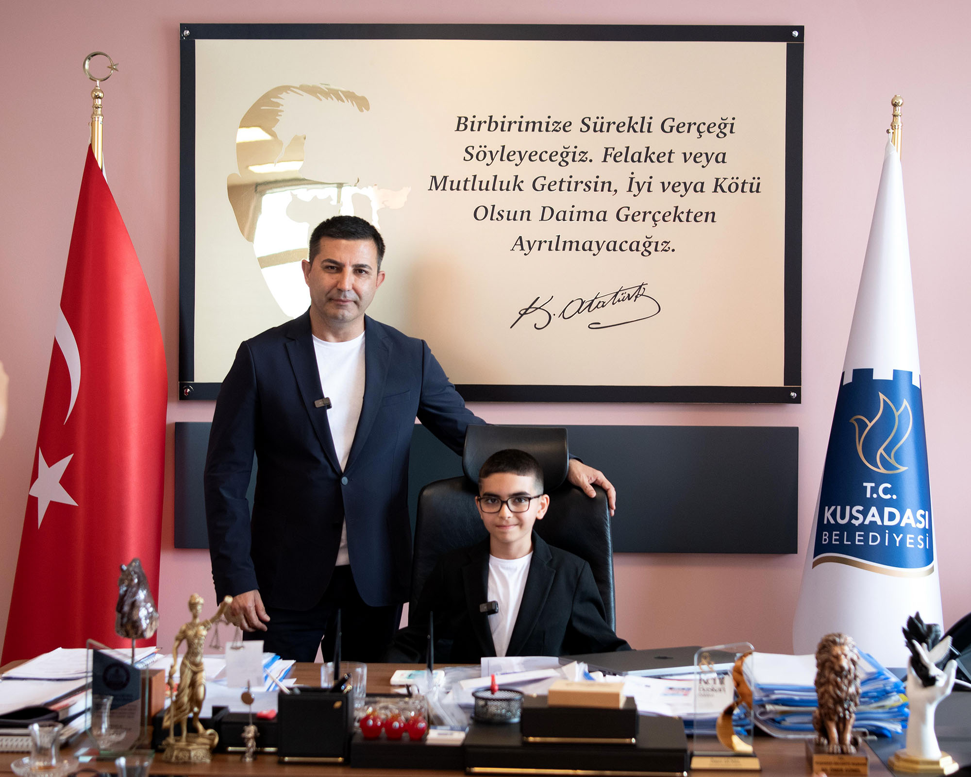 Kusadasini 23 Nisan Coskusu Sardi 561990 1F1Ff4Cdd5F88A883D620880F4981Ad3