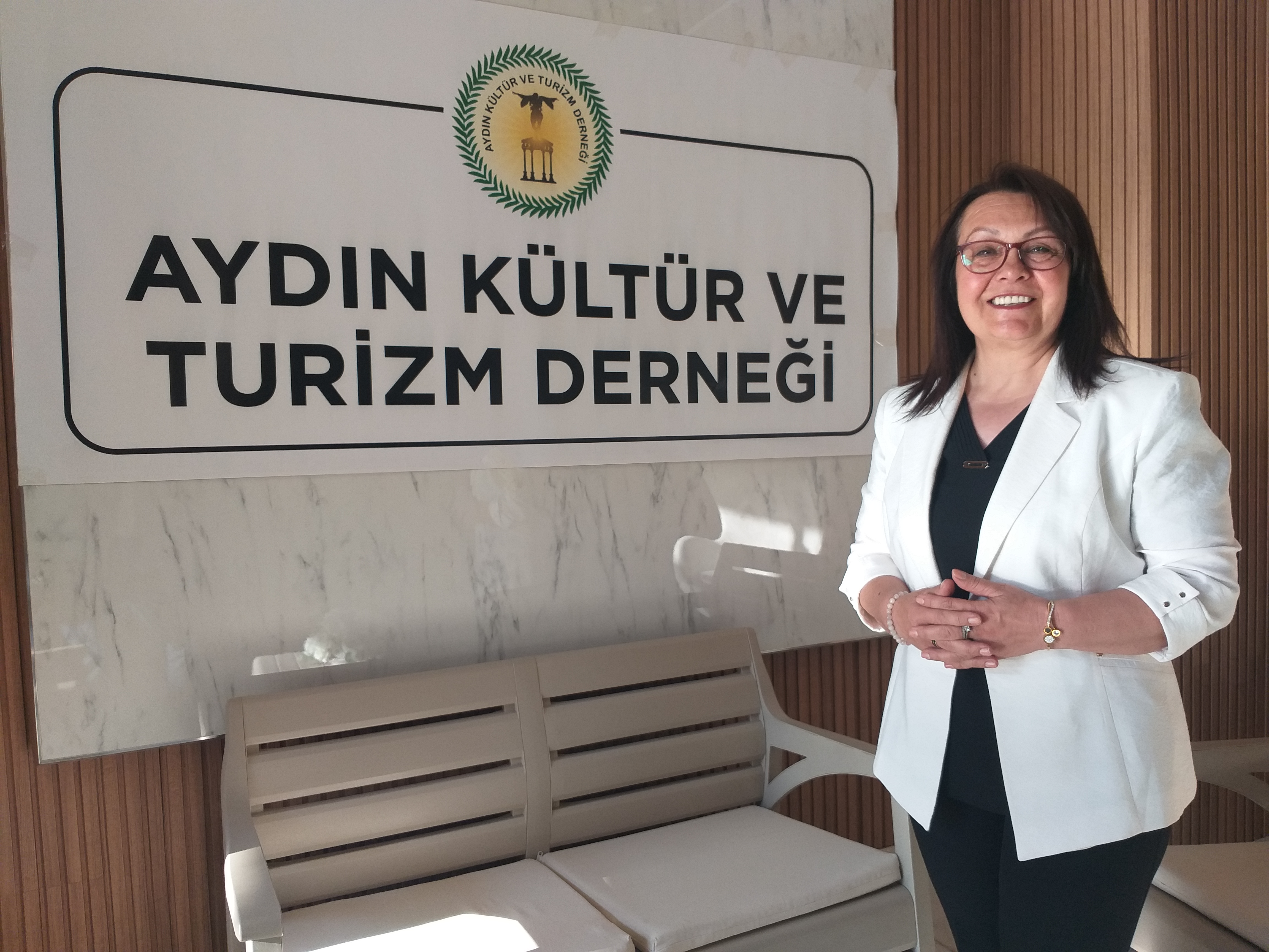 Sumerbankin Kiyafetleri Gorucuye Cikiyor Nostalji Ruzgari 563294 Dea733C8De30159A32Be8Eb8E1B23989
