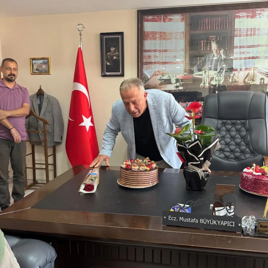 39 Yildir Bu Alanda Hizmet Veren Karacasu Belediye Baskanina Surpriz 567857 556038D621B344411899Bdfd22914B49