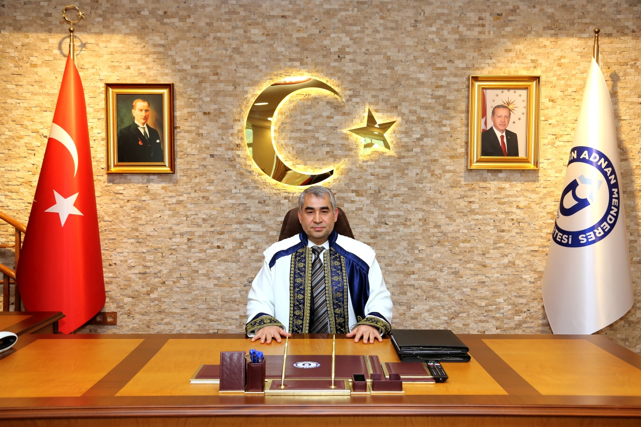 Adu Zirveye Tirmaniyor 565643 C99B755112401800944F4Daebd3300B1