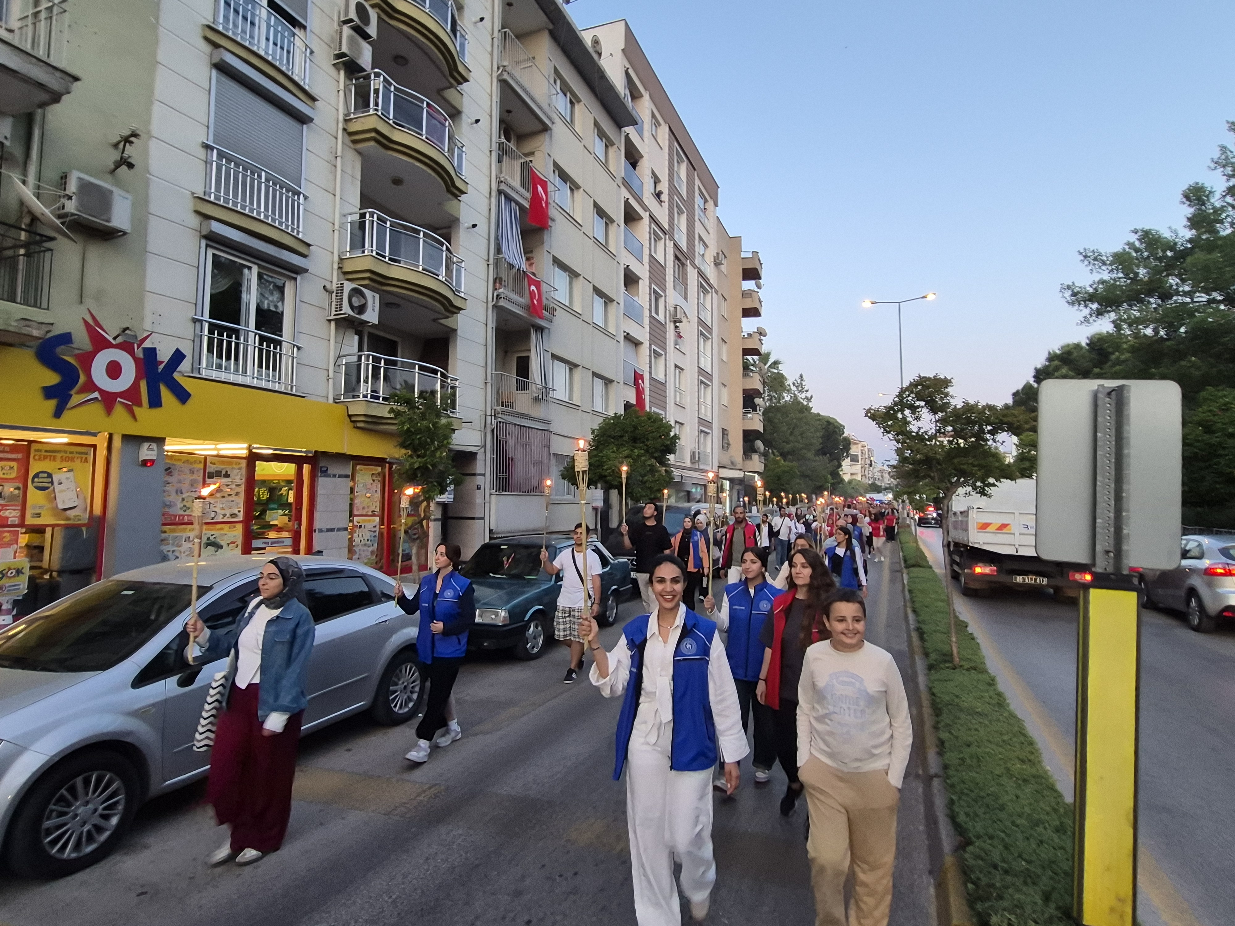 Aydinda 19 Mayis Coskusu Fener Alayiyla Taclandi 569117 7F9A210Cbded837A8A8524D3834F921E