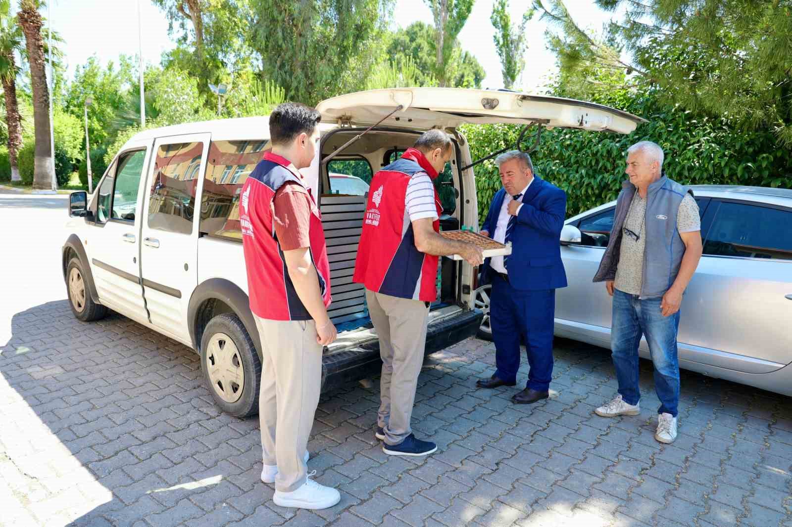 Aydinda Mahkumlara Cevizli Baklava Ikrami 9E40F058A31Ea9Eb6A24C586Afa58672