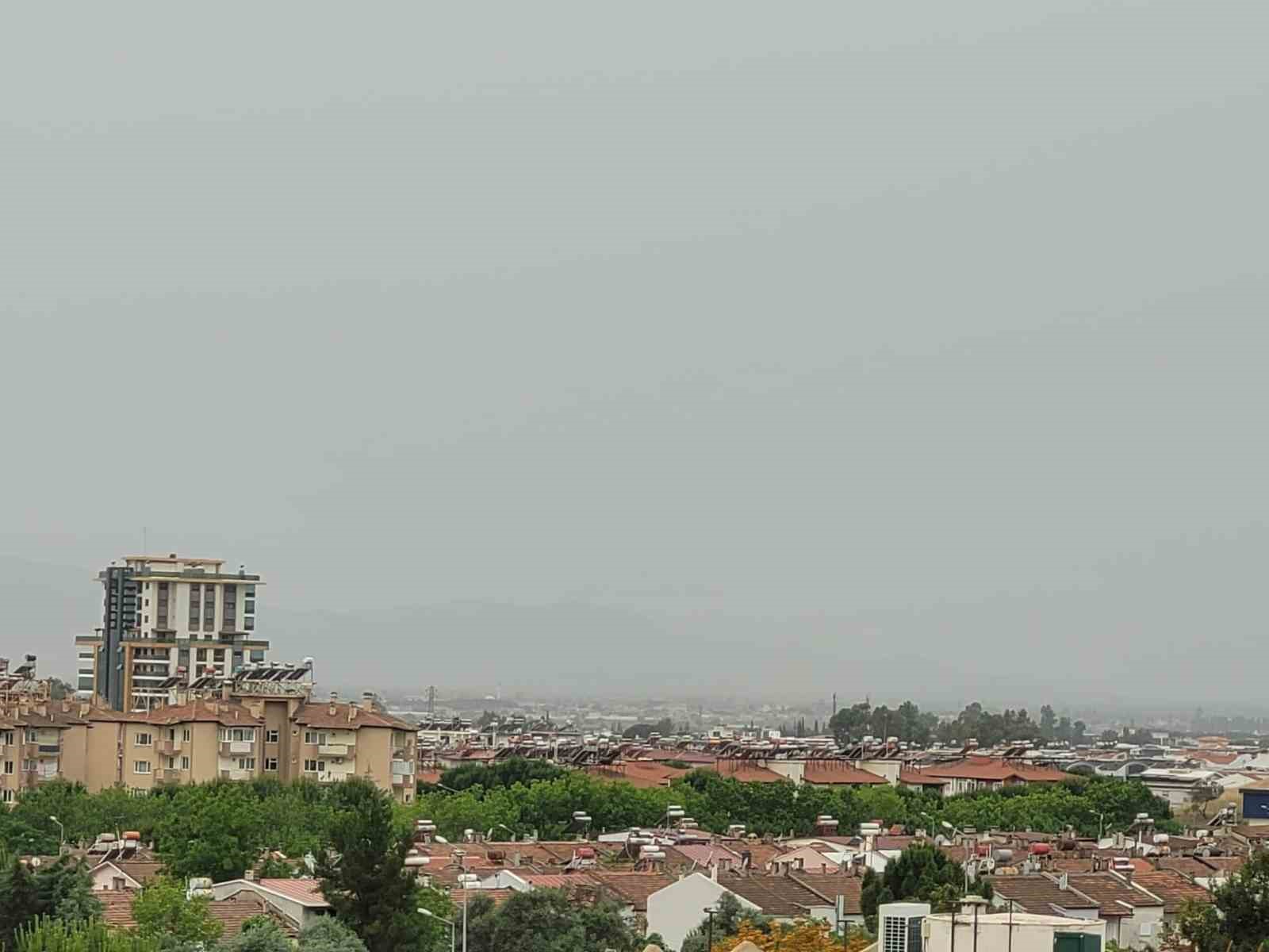 Aydinda Tozlu Hava Etkili Oldu Baa775455E1Dd7Afebec4B9F1B9863Ef