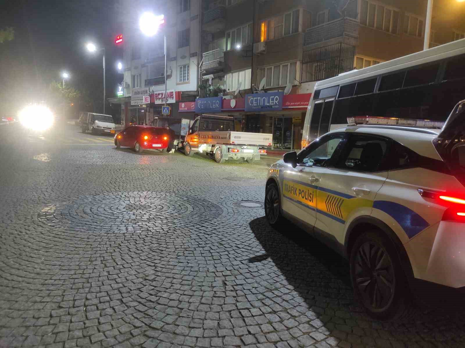 Aydinda Trafik Ekiplerinden Reflektor Yelek Denetimi 5C6Cff9Ddf0B5D0894B37A9Dfeffefa5