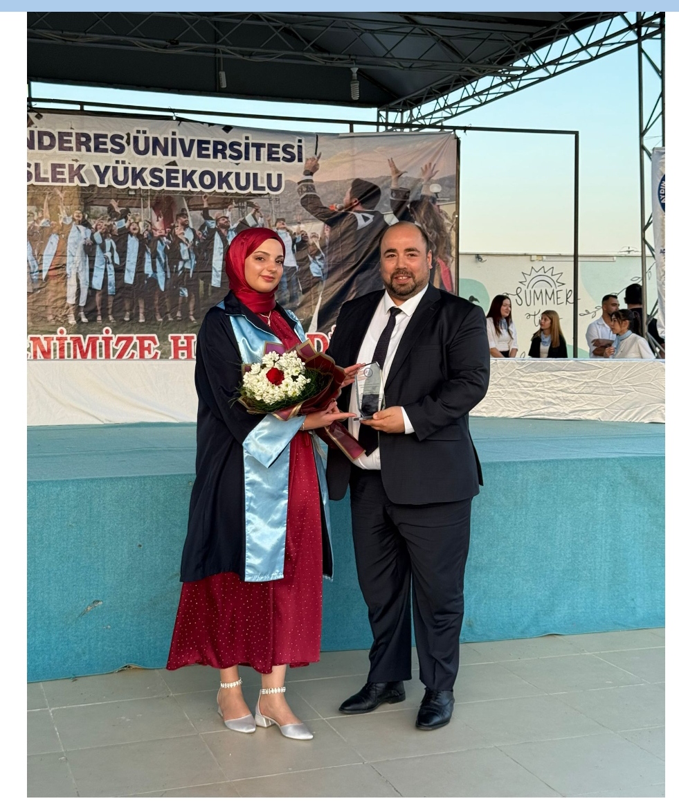 Buharkent Myoda Mezuniyet Sevinci 570009 A52F7Ecd1C5C411342Cb1F3Af663652E