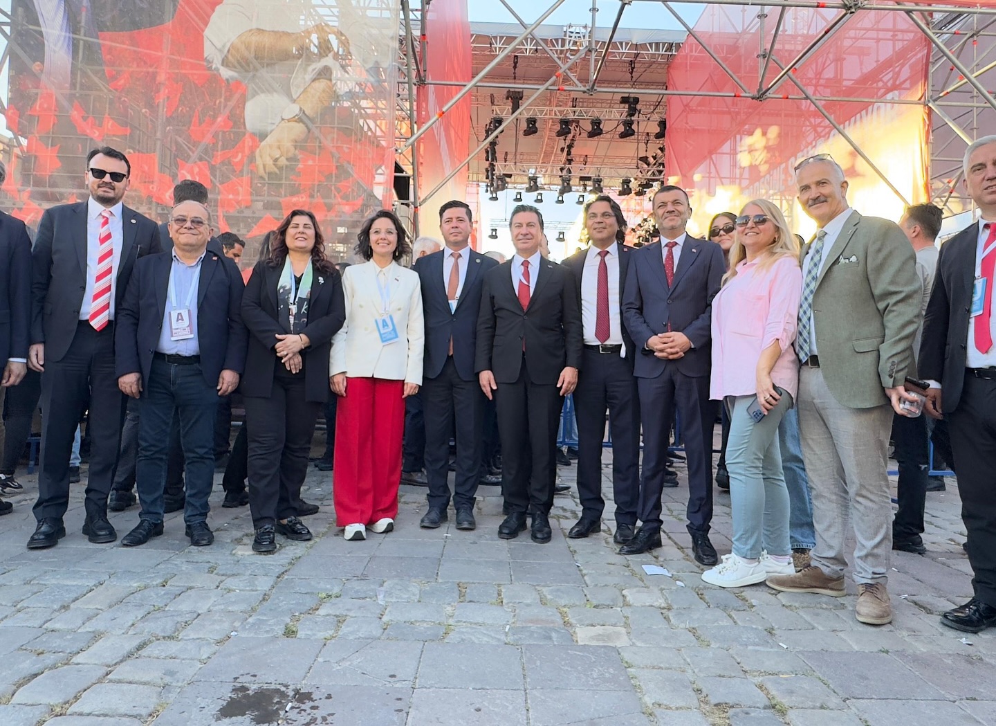 Chp Aydin Izmire Akin Etti 569123 E402D5F1130035Cde8E68994A81A8Dd8