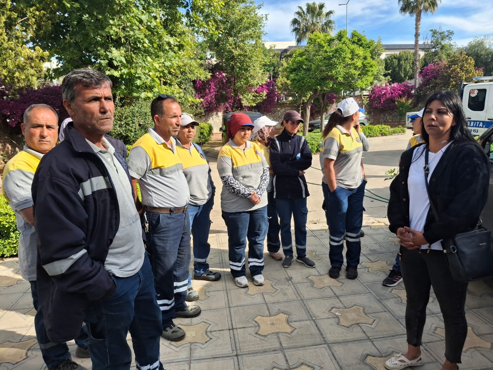 Didim Belediyesinde Khkli Bazi Isciler Eyleme Basladi 567932 B80Ffc39Ff36A9273Cecdc00E34726B6