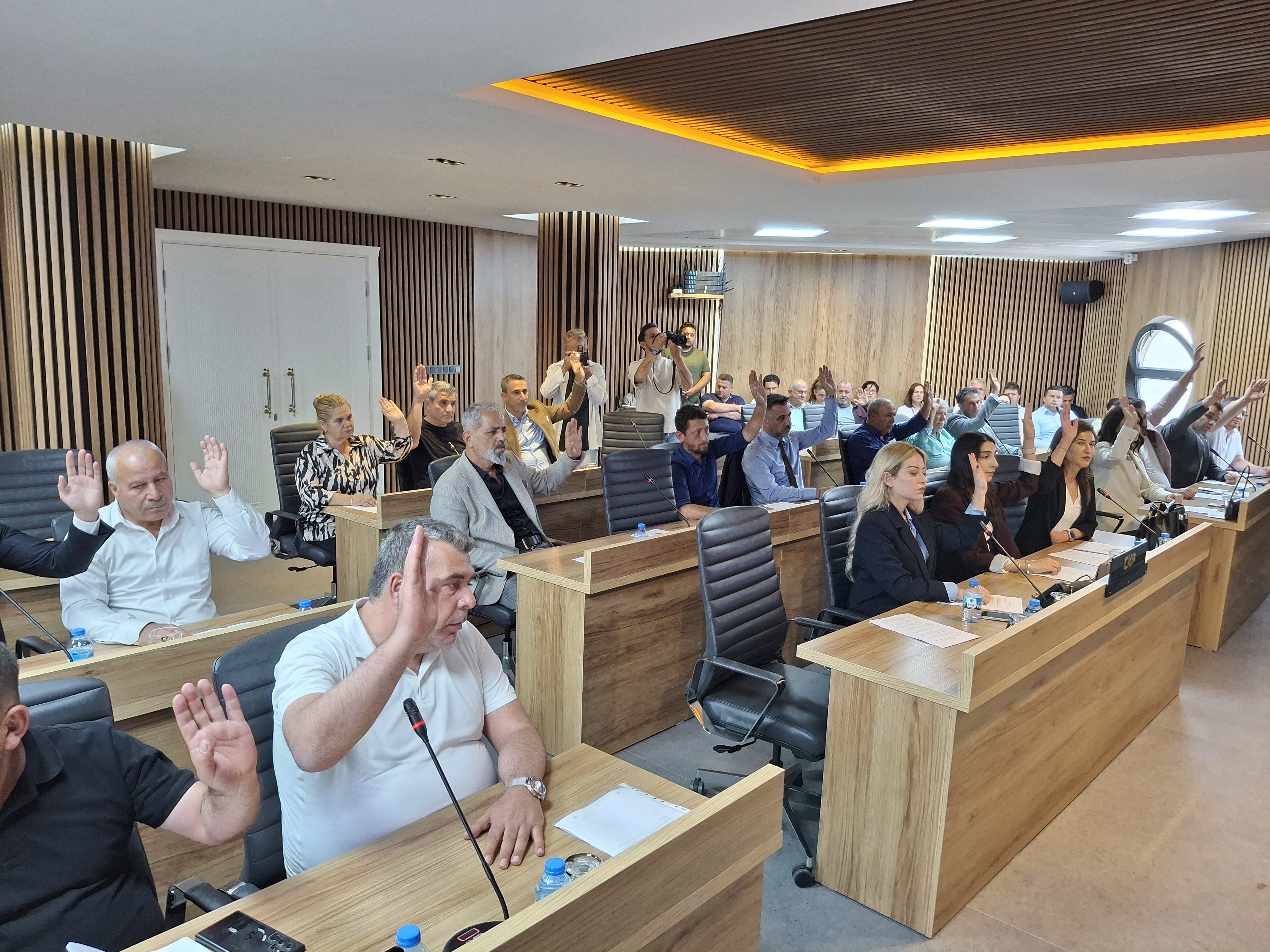 Didim Meclisinden Ilk Kadin Meclisi Kuruldu Borclanma Yetkisi Verildi 565861 4A58C231E5C9B71B2A8Dbf72Dd697Ae8