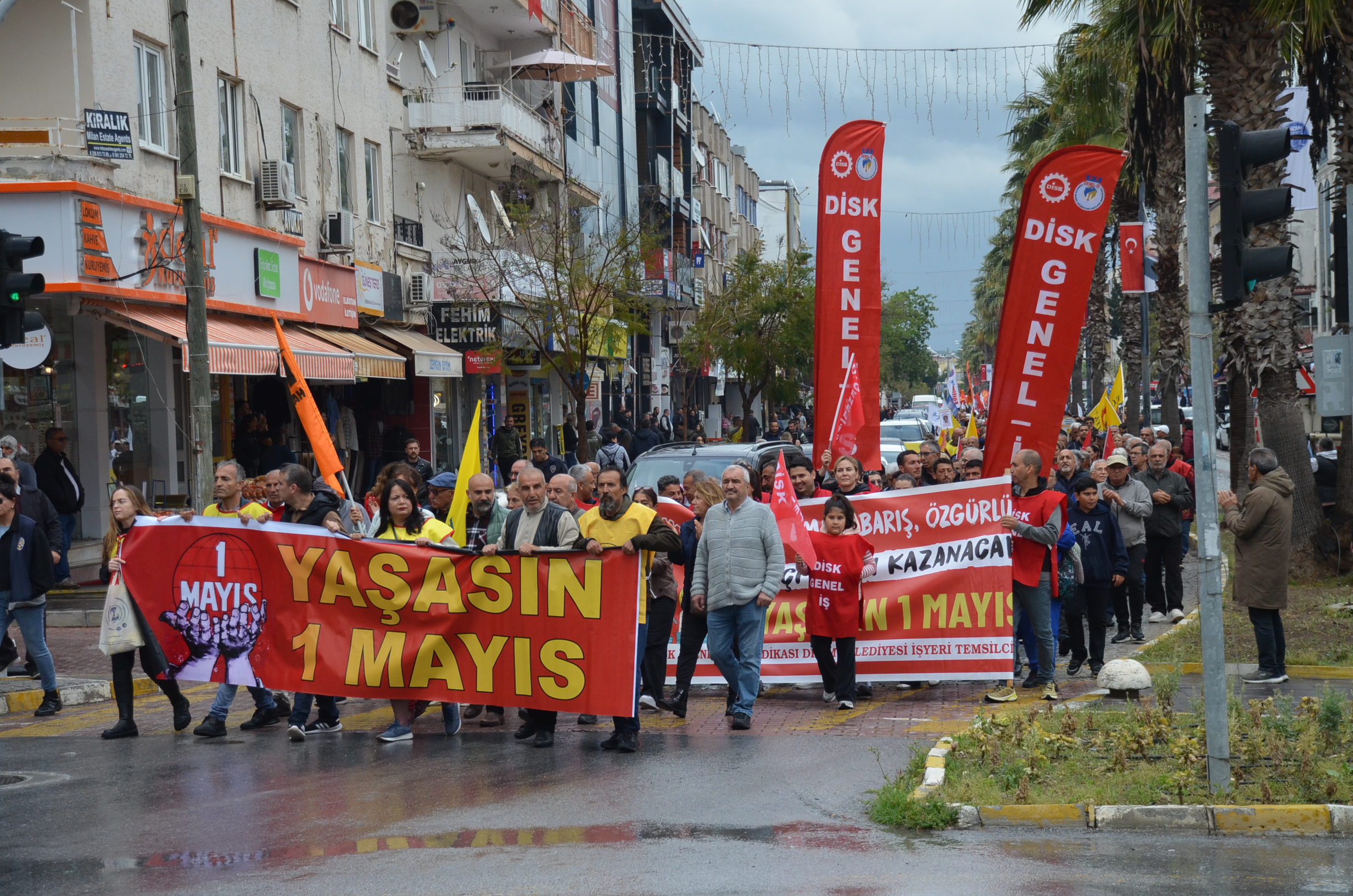 Didimde 1 Mayis Kutlandi 564380 8A53D09Ba5Aa3066E5Bdd2D2C810F15D