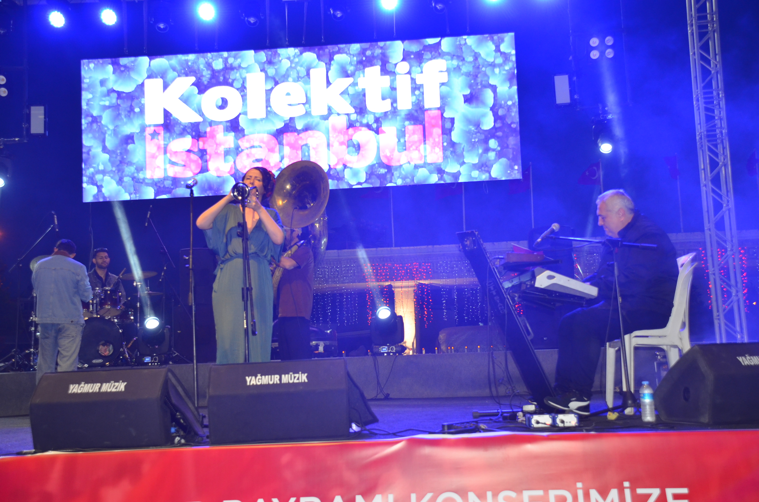 Didimde 19 Mayis Coskusu Fener Alayi Ve Konserle Surdu 569130 73A6062E90Adeb9Ab923A8664Eb6Ba5D
