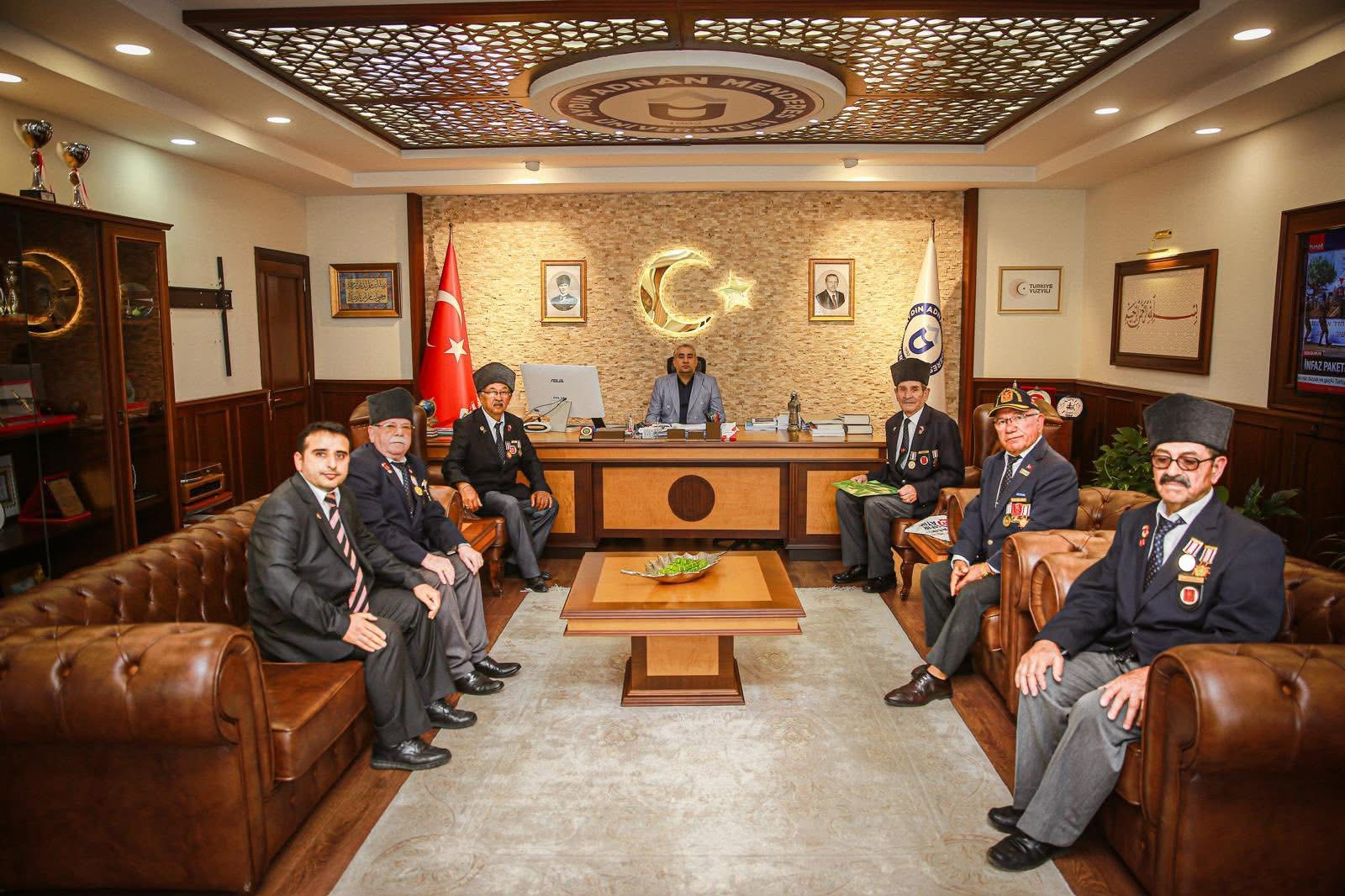 Gazilerden Rektor Kente Ziyaret (1)