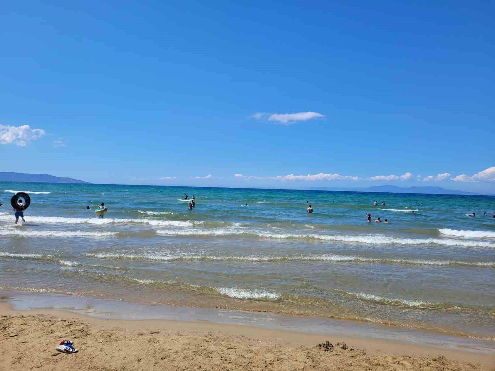 Gunesli Hava Sahillerini Doldurdu 2Ca5Bed4B7460D4780D36B2F097C5E3E