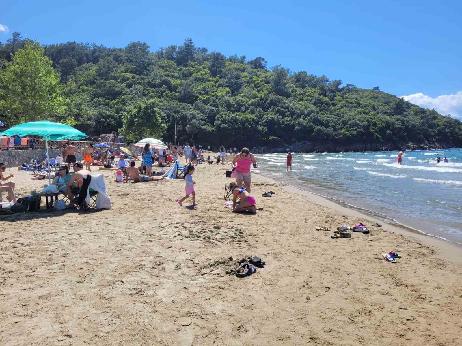 Gunesli Hava Sahillerini Doldurdu 6B129B123Da985Dd513Ffe990F8A2Eda