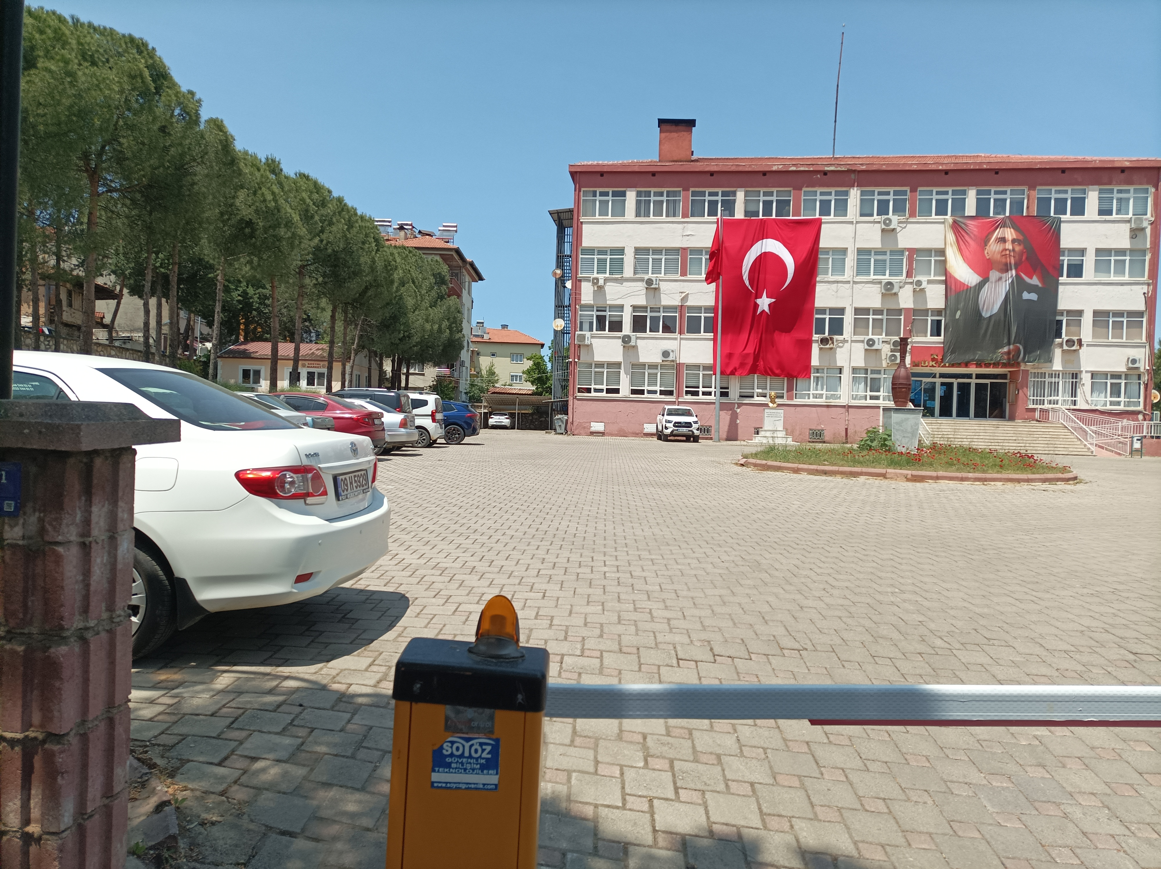 Karacasuda Otopark Krizi En Azindan Tatilde Acilamaz Mi 569153 C9F9Eec82907C372653Ba3D44Ade9769