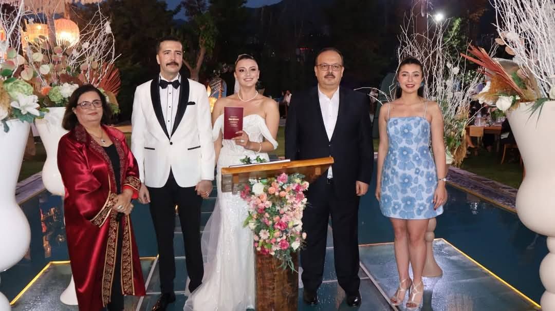 Kaymakam Nergisin Sahitligi Vali Canbolat Yapti 566863 F23B406451Bc247C55E97524C49036C8