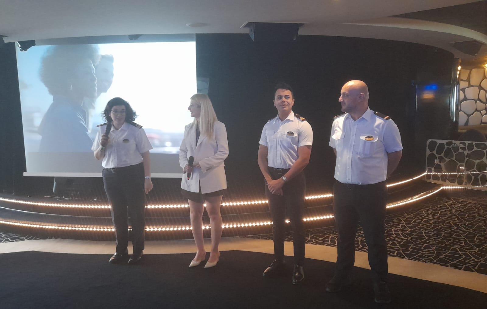 Msc Divina Sezonun Ilk Seferinde Kusadasinda Basin Mensuplarini Agirladi 570953 23A3E12253D5A381Db97E6247B570B4A