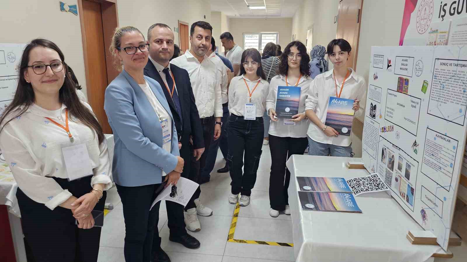 Nazilli Bilsemde Bilim Fuari Coskusu Bb4089C3F37F1Dcd3946Bc81C740D8E7