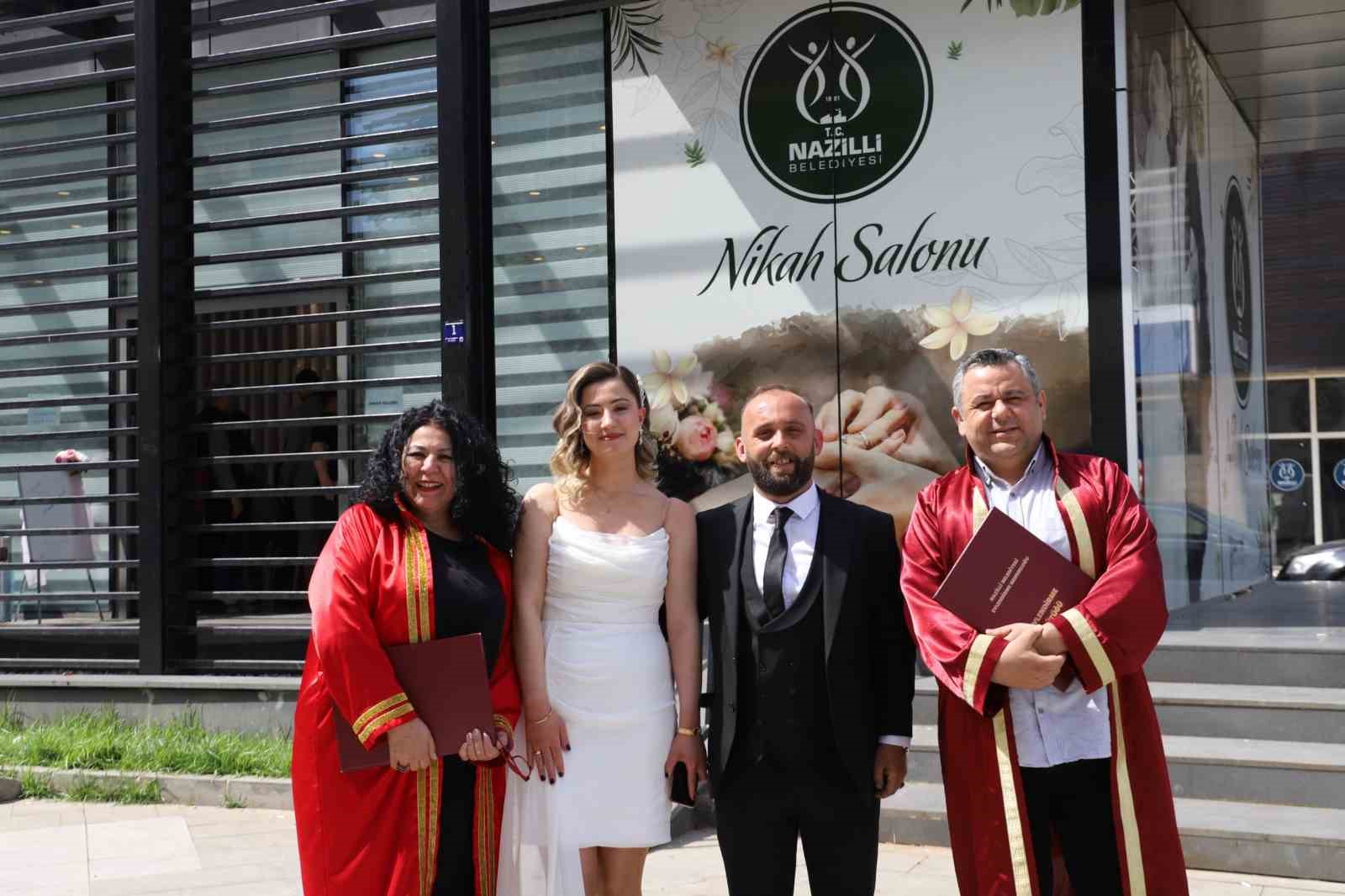 Nazillide Nikah Maratonu E8Df01Cf969Bea8B022B8Fa3D1807B9A