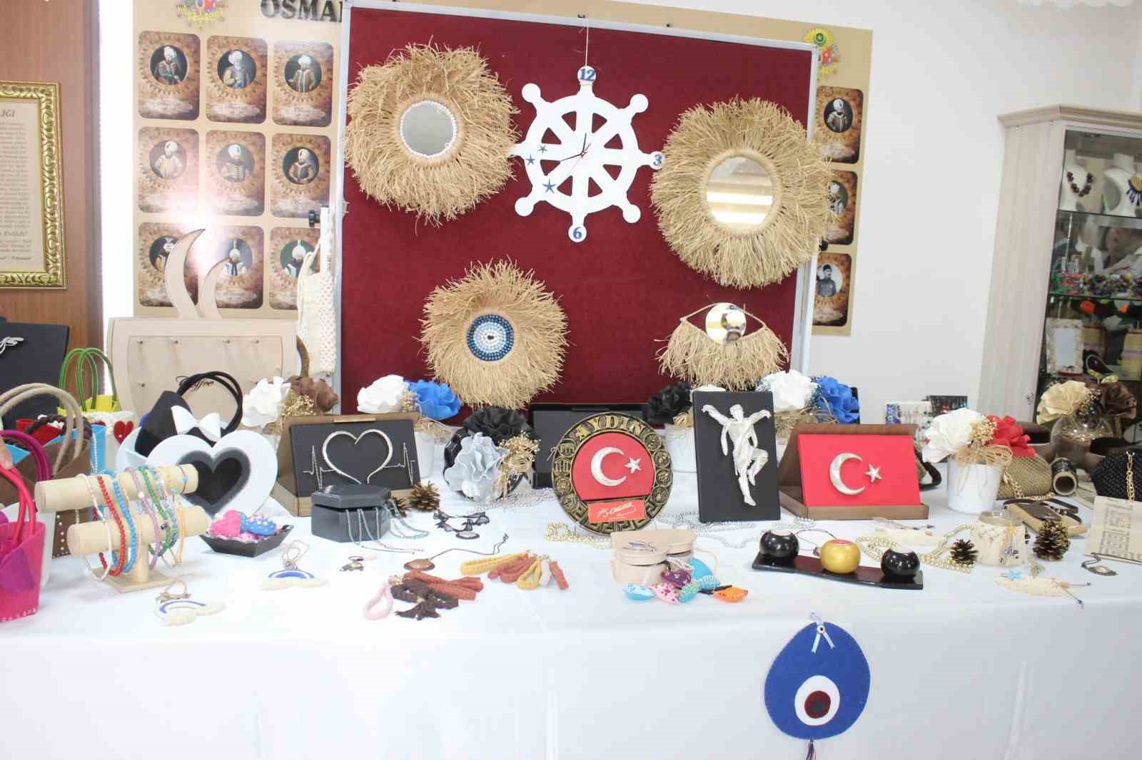 Sultanhisarda El Emegi Urunler Gorucuye Cikartildi 83D20814Efa3082Ec4Ef1482C8E3C9Fe