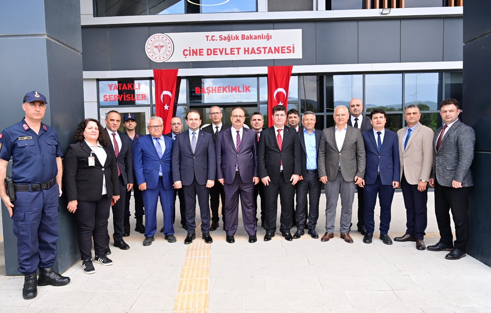 Vali Canbolattan Cine Devlet Hastanesine Ziyaret 564625 7Afe848F277E6Daffb53Fb34Af1297Da