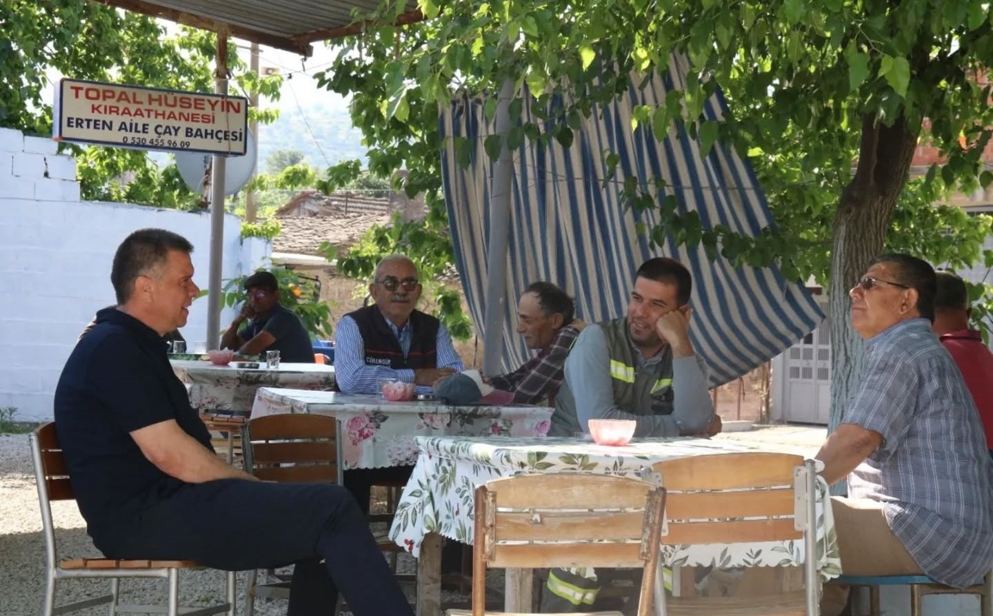 Yenipazardaki Parklar Meydanlar Ve Caddeler Guzellesiyor 19D8C39Bbfe13Ba818Dac34A17A11177