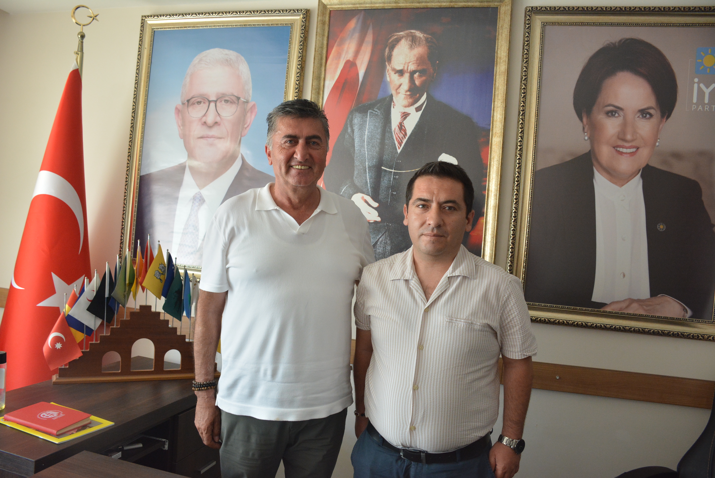 Ahmet Erturk Iyi Parti Gumbur Gumbur Geliyor 579002 A7646F7E6Aaae46Aeef302988F2221Bb