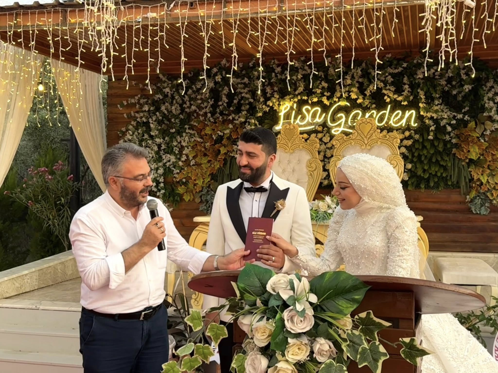 Ak Parti Ailesinin Mutlu Gunu 579725 3Fc28E848D2Ca9304F812A40E314086A